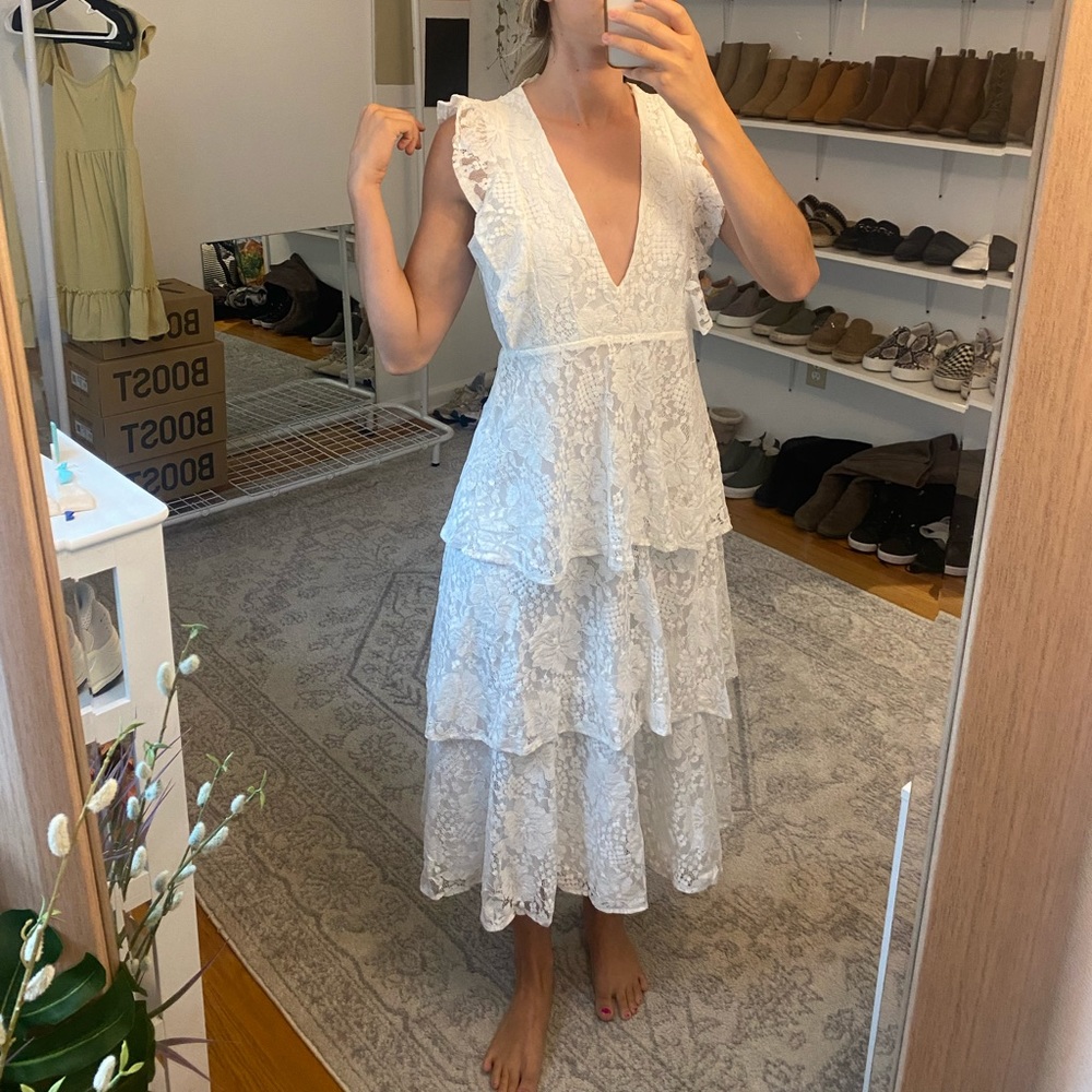 Molinetto White Lace Ruffled Dress